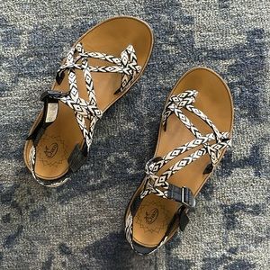 Chaco Sandals- gently used
